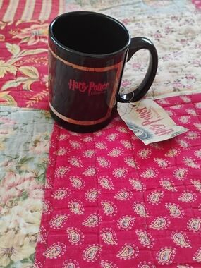 Warner Bros. Black and Gold Heat-Change Harry Potter Mug